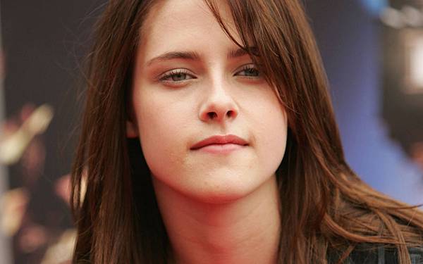 21585_kristen-stewart74_122_359lo.jpg