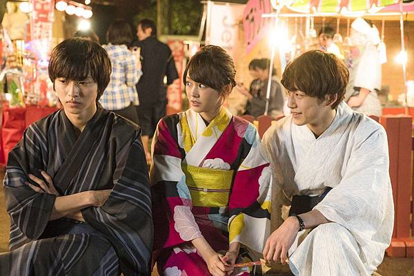 003【女主角失格】劇照_(左起)山崎賢人、桐谷美玲、坂口健太郎在片中造型多多,看電影宛如看服裝秀.jpg 003【女主角失格】劇照_(左起)山崎賢人、桐谷美玲、坂口健太郎在片中造型多多,看電影宛如看服裝秀.jpg