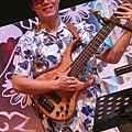 花衣bass.PG.JPG