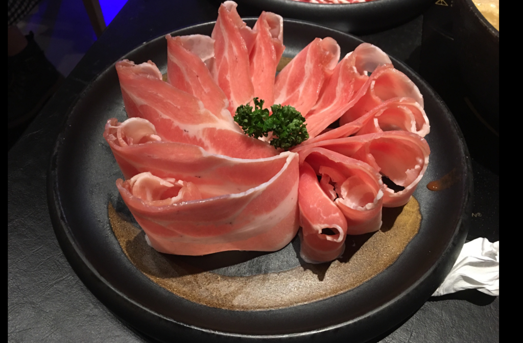 火鍋餐廳肉盤 2