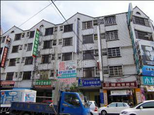 正黎明路透店a.jpg