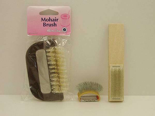 Mohair Brush