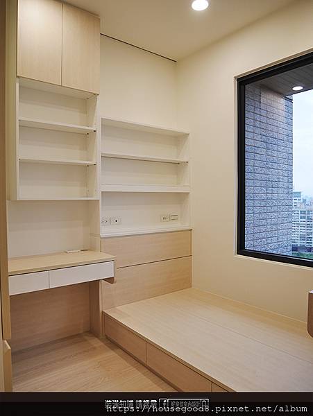 P5700108.JPG P5700108.JPG