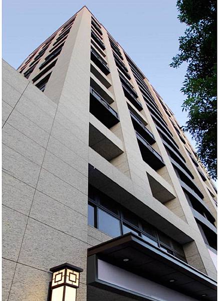 外觀.jpg 外觀.jpg