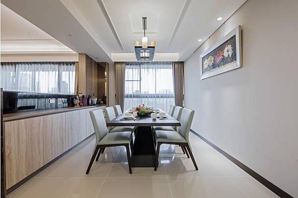 餐廳.jpg 餐廳.jpg