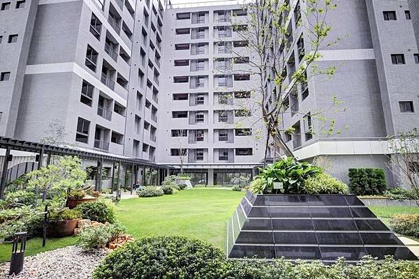 外觀.jpg 外觀.jpg