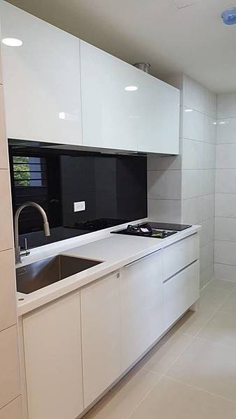 廚房.jpg 廚房.jpg