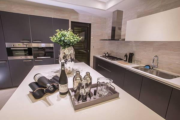 廚房.jpg 廚房.jpg