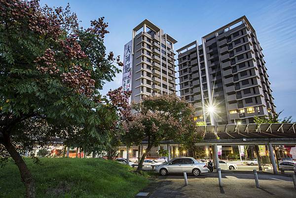 大河戀-外觀.jpg 大河戀-外觀.jpg