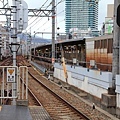 旁邊就是JR三宮站
