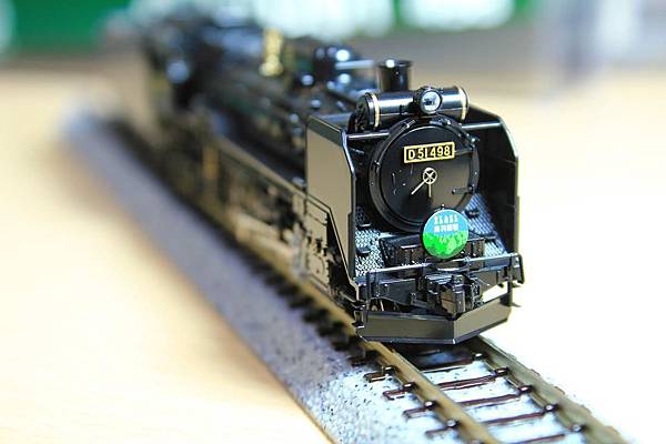 換上臨時列車標誌