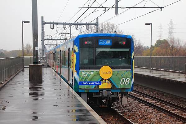 往金城埠頭的直達車, 中間車站全數通過