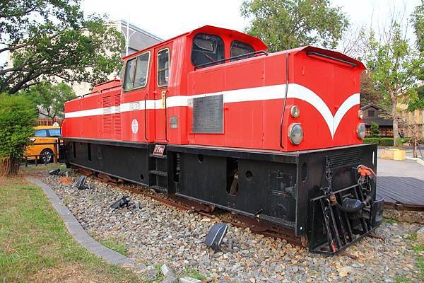 猛一看還以為不是真車的DL-37