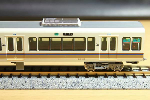 近看サハ221形