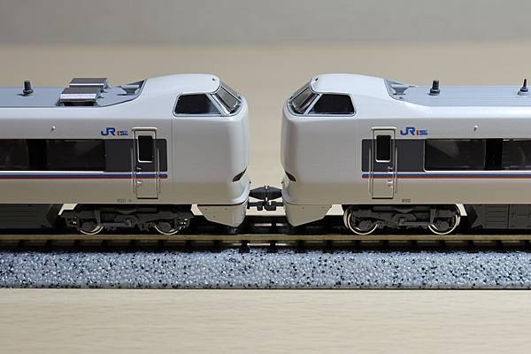 照例, 要運轉時得把車勾拉開