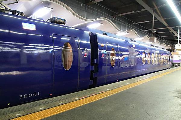 5, 6號車是最高等級的"スーパーシート"