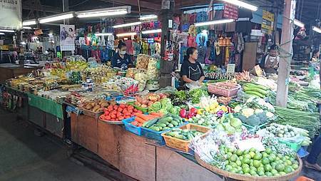 street food in CM-Chamni Norakan Market