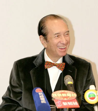 澳門賭王何鴻燊 取材自網路文章 濠叔隨筆 痞客邦 澳門賭王何鴻燊 取材自網路文章 濠叔隨筆 痞客邦
