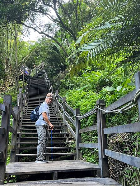 LINE_ALBUM_202289大坑9號10號步道_220810_10.jpg