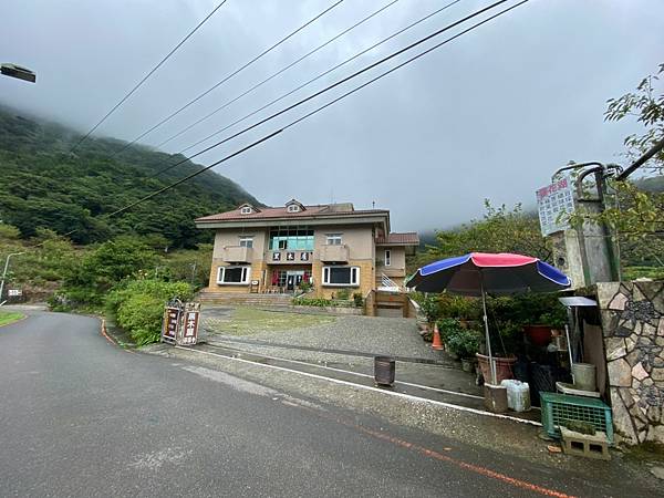 LINE_ALBUM_陽明山縱走_220908_67.jpg