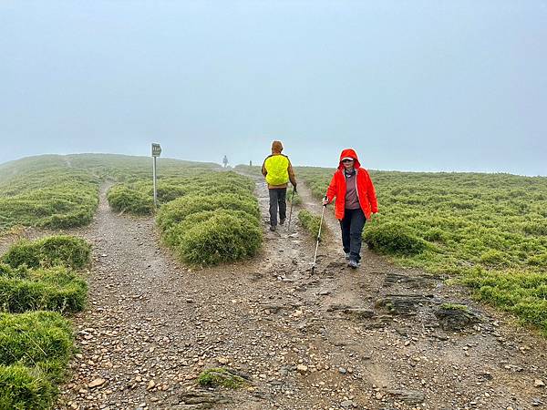 LINE_ALBUM_20231010-11合歡北峰、卡拉寶山_231012_57.jpg