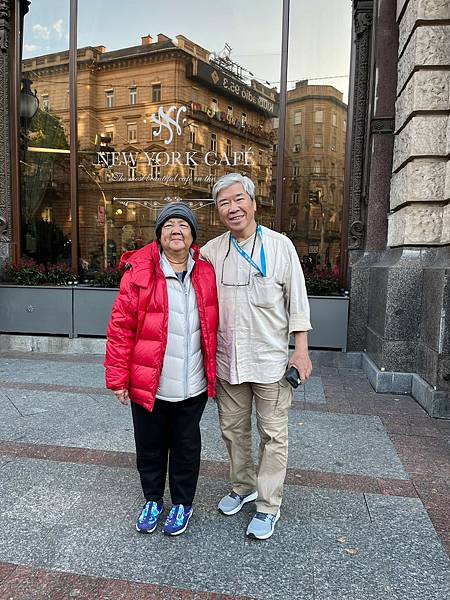 布達佩斯（紐約咖啡館、Domus Vinorum餐廳、鏈橋夜