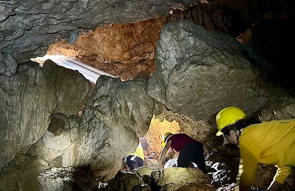 北柴山 北峰極樂洞〈北峰極樂洞、神龍谷、金瓜洞登遊誌之一 2