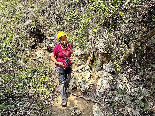 北柴山 北峰極樂洞〈北峰極樂洞、神龍谷、金瓜洞登遊誌之一 2