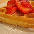 [ waffles w/ strawberries ]