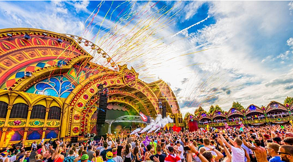 6.比利時Tomorrowland電子音樂節 - 7月