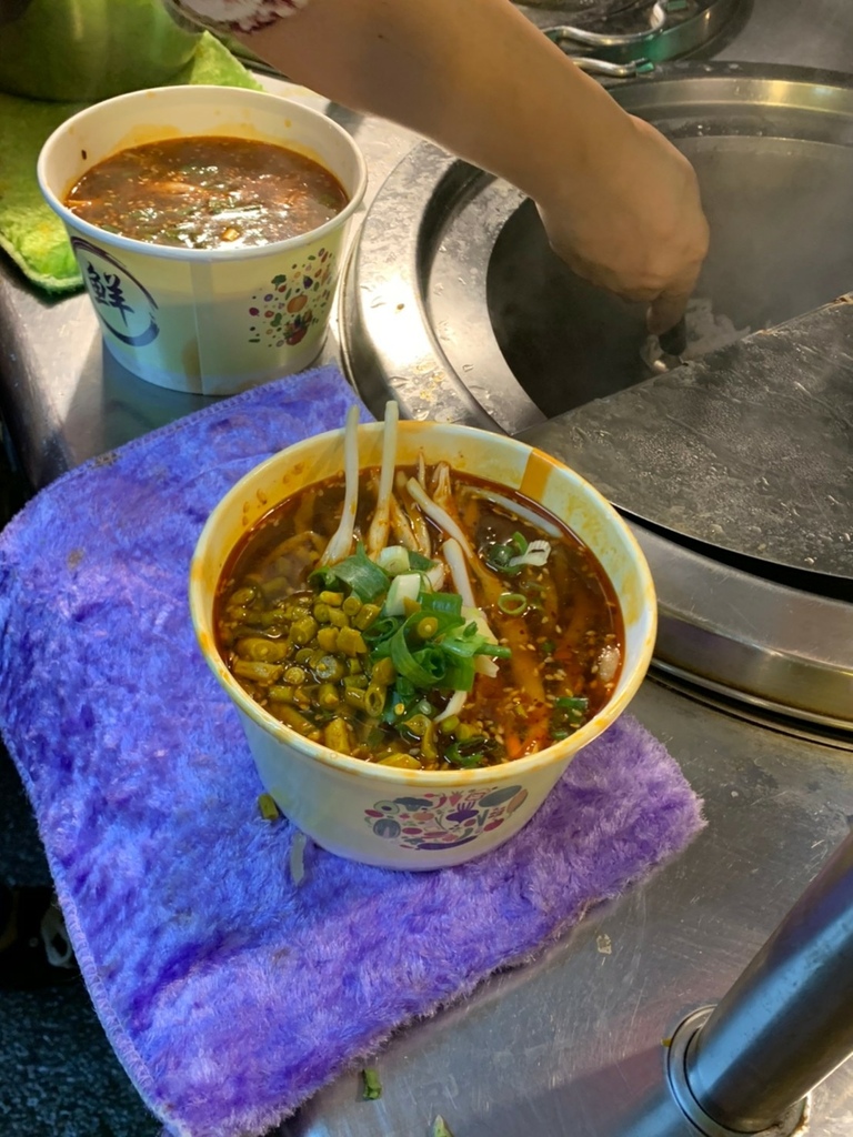 新埔市場 饞嘴貓 重慶酸辣粉 新埔市場 饞嘴貓 重慶酸辣粉