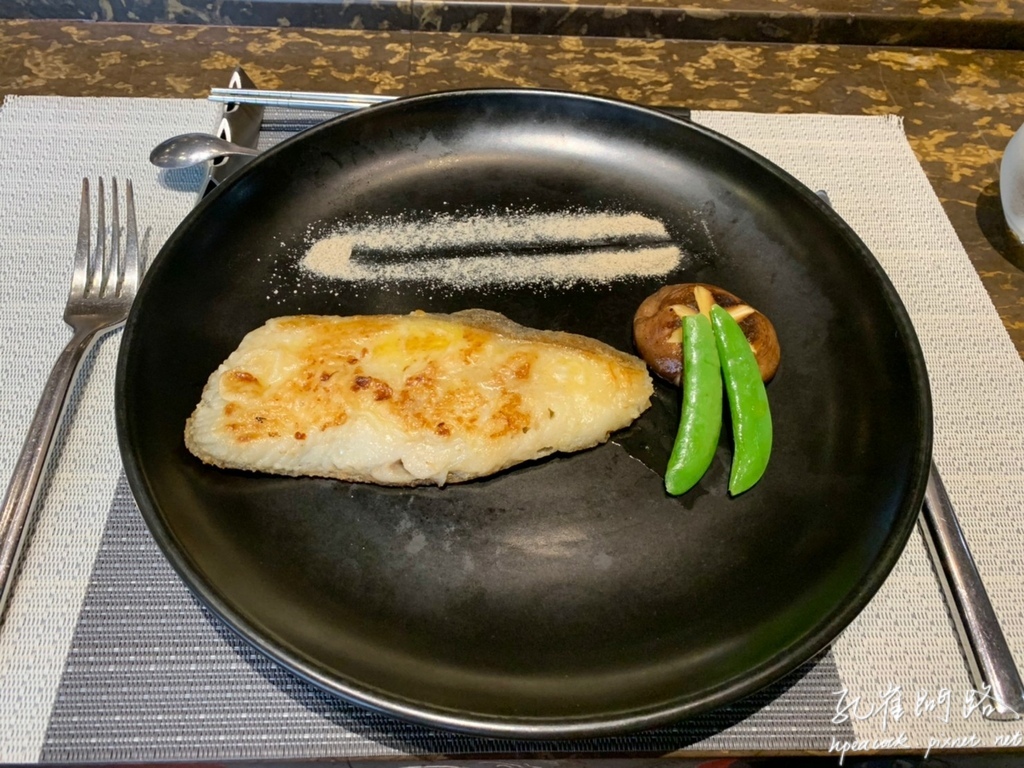 明水然無菜單鐵板燒 慶城店 明水然無菜單鐵板燒 慶城店