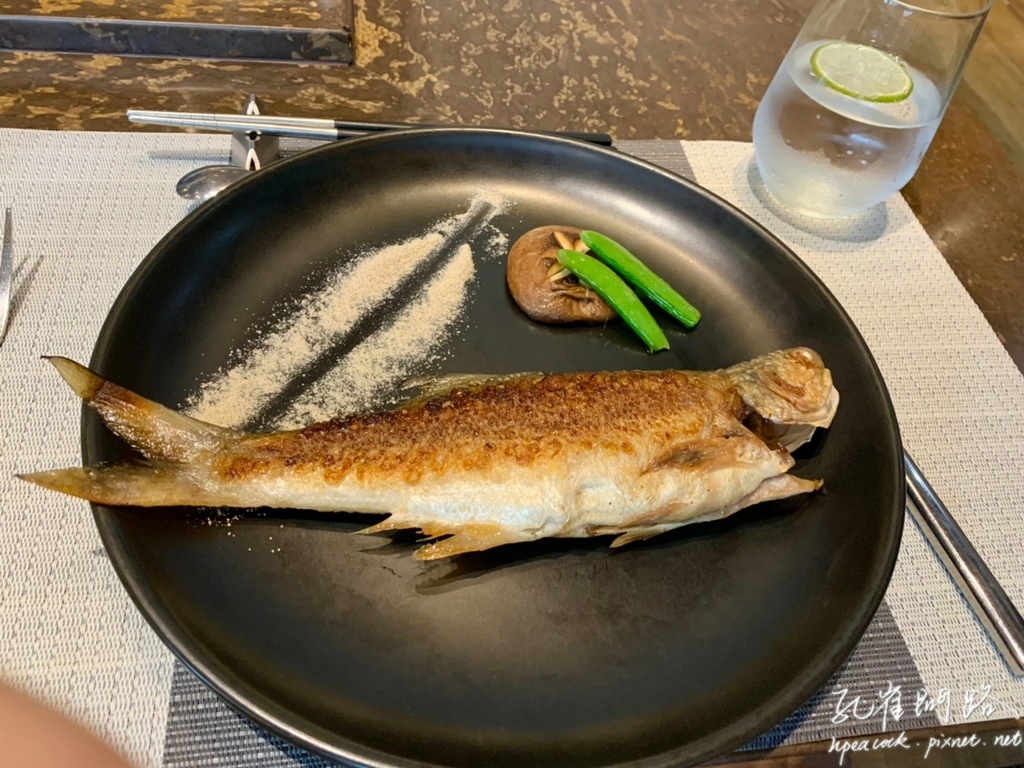 明水然無菜單鐵板燒 慶城店 明水然無菜單鐵板燒 慶城店