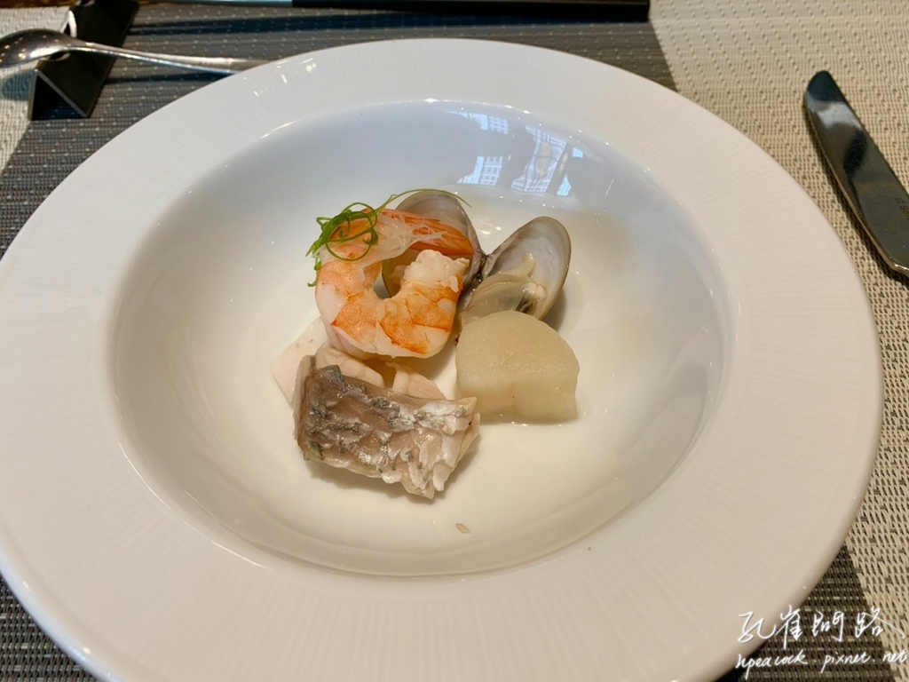 明水然無菜單鐵板燒 慶城店 明水然無菜單鐵板燒 慶城店