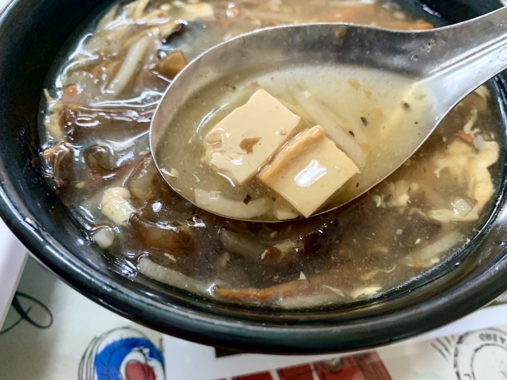 巨無霸大鍋貼 台北楊家麵食水餃館 巨無霸大鍋貼 台北楊家麵食水餃館