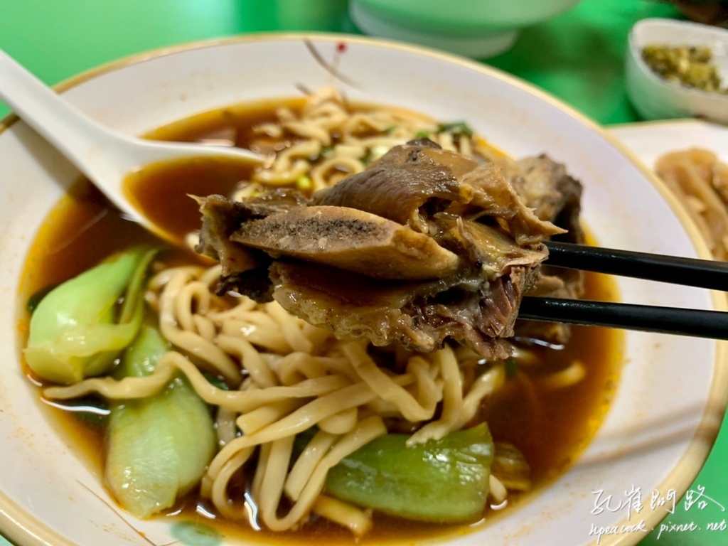 鄉園帶骨牛肉麵館 花蓮吉安鄉美食推薦