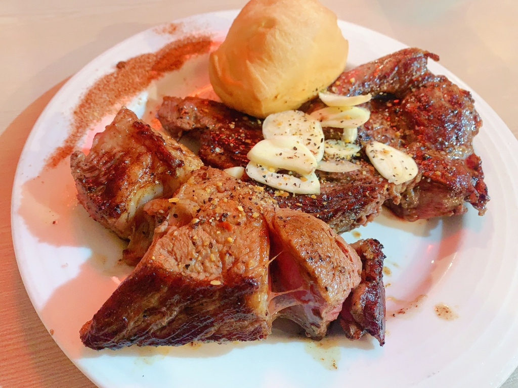 好吃好吃2號店 威靈頓牛排 好吃好吃2號店 威靈頓牛排