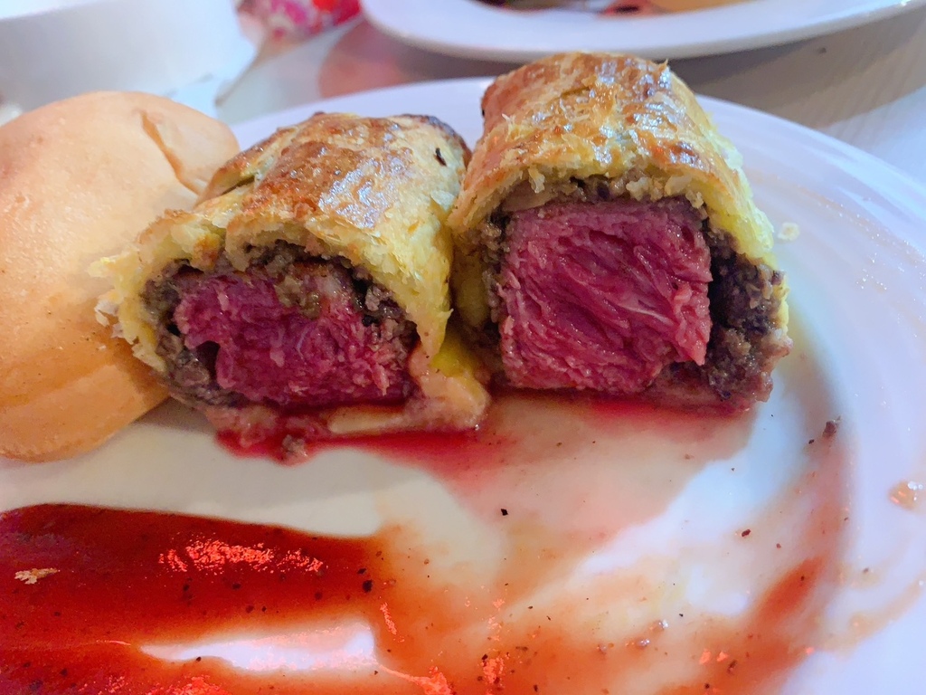 好吃好吃2號店 威靈頓牛排 好吃好吃2號店 威靈頓牛排