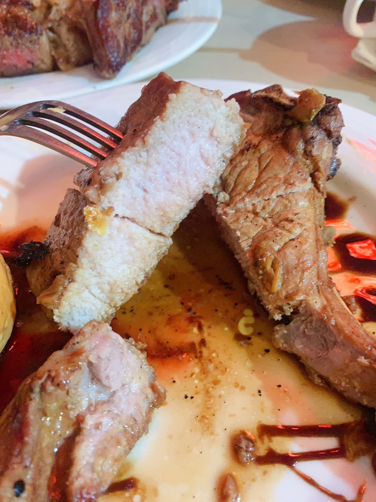 好吃好吃2號店 威靈頓牛排 好吃好吃2號店 威靈頓牛排