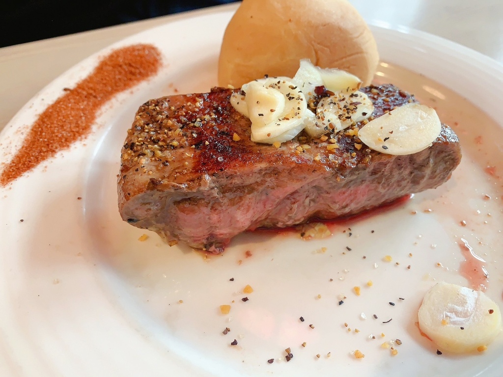 好吃好吃2號店 威靈頓牛排 好吃好吃2號店 威靈頓牛排