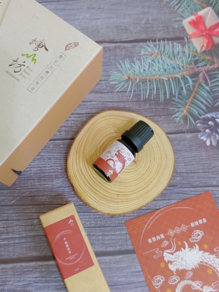 檜木精油推薦【檜山坊】檜木玫瑰精油貴賓白禮盒台灣檜木香氛領 檜木精油推薦【檜山坊】檜木玫瑰精油貴賓白禮盒台灣檜木香氛領