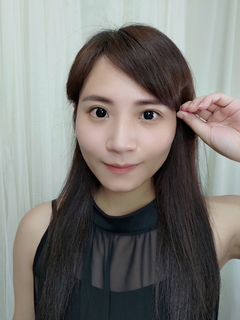 美妝開箱【KOCSKIN克麗詩黛】晶燦白皙氣墊粉餅SPF4 美妝開箱【KOCSKIN克麗詩黛】晶燦白皙氣墊粉餅SPF4