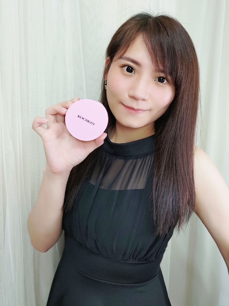 美妝開箱【KOCSKIN克麗詩黛】晶燦白皙氣墊粉餅SPF4 美妝開箱【KOCSKIN克麗詩黛】晶燦白皙氣墊粉餅SPF4