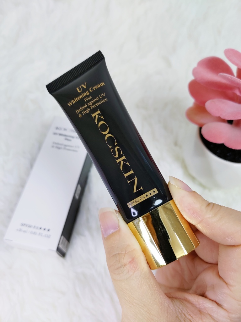 【KOCSKIN克麗詩黛】3D極緻亮白隔離防曬霜潤澤粉、經典黑 【KOCSKIN克麗詩黛】3D極緻亮白隔離防曬霜潤澤粉、經典黑