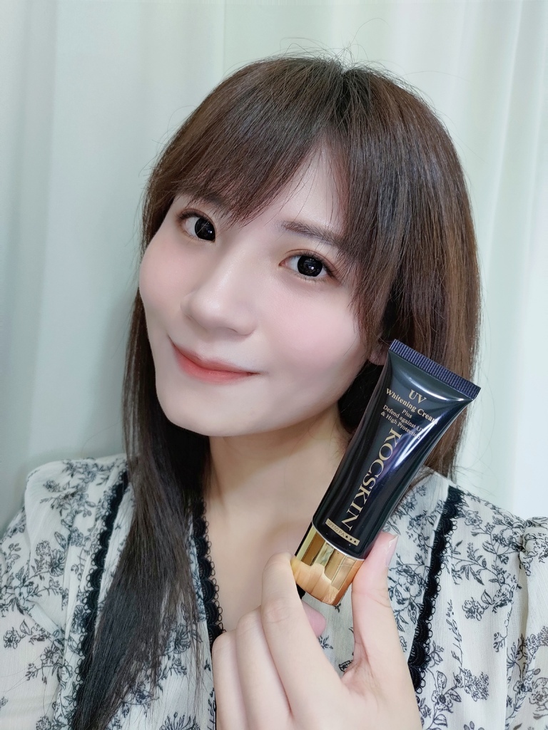 【KOCSKIN克麗詩黛】3D極緻亮白隔離防曬霜潤澤粉、經典黑 【KOCSKIN克麗詩黛】3D極緻亮白隔離防曬霜潤澤粉、經典黑