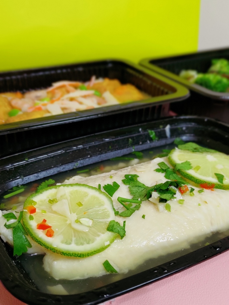 外送美食推薦家餚-台北宅配晚餐將家的溫馨送上餐桌 泰式清蒸檸檬魚