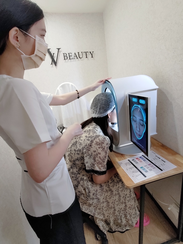 寶妮小姐 (7).jpg 寶妮小姐 (7).jpg