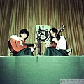 黃潘培吉他合奏團第二次演奏會1980-1.JPG