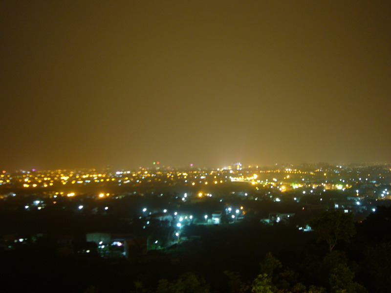 橘子咖啡館夜景