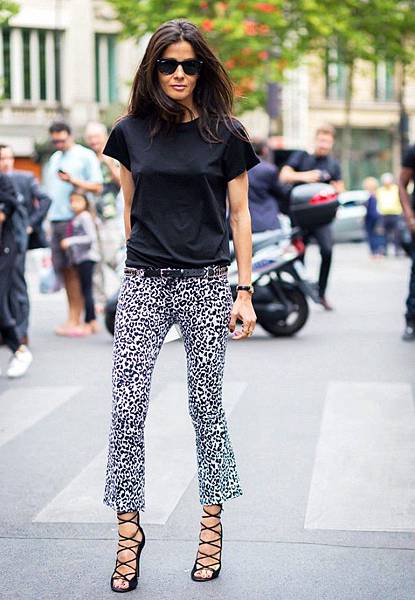 the-street-style-trends-that-broke-in-2015-1515253.640x0c.jpg